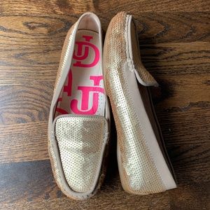 EUC Joan & David Dafaline 2 Gold Flat Loafer 7.5